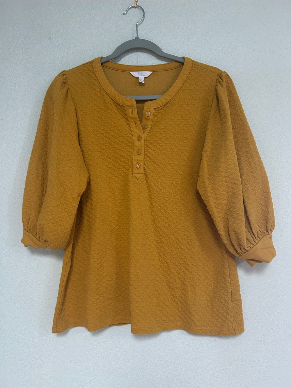 Time and Tru Mustard Textured Henley with Puff Sleeves - Women